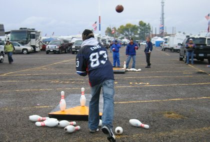 Fowling Lanes Throwing Area